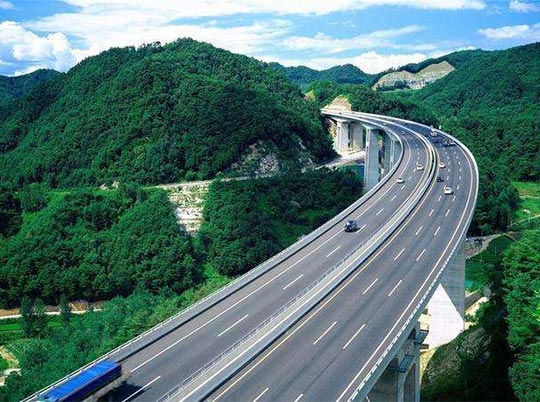 砂石利好 | 2022年3省新改建公路近2.5萬里，機(jī)制砂生產(chǎn)要注意這2點(diǎn) 